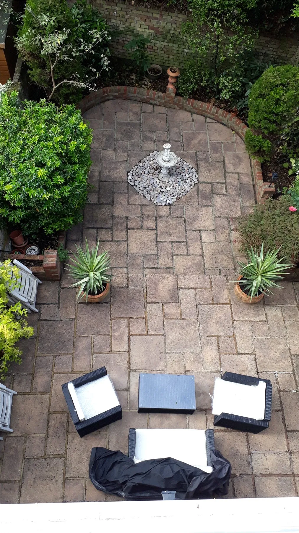 High Point, Weybridge, KT13, photo 25