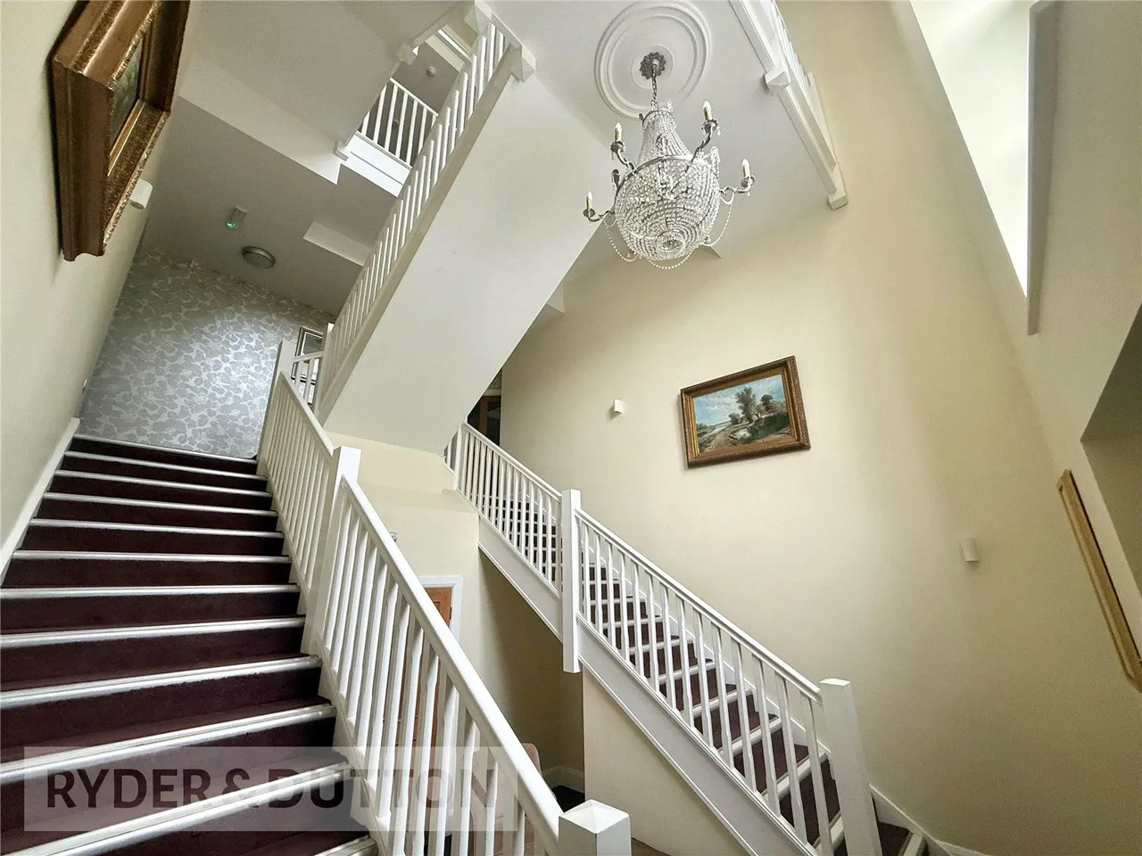 Slackcote Lane, Delph, OL3, photo 16