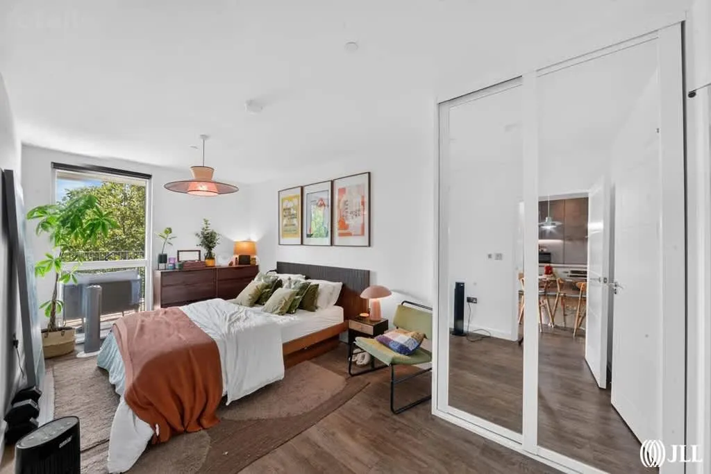 Olympic Park Avenue, London, E20, photo 3