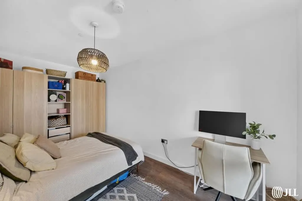Olympic Park Avenue, London, E20, photo 9
