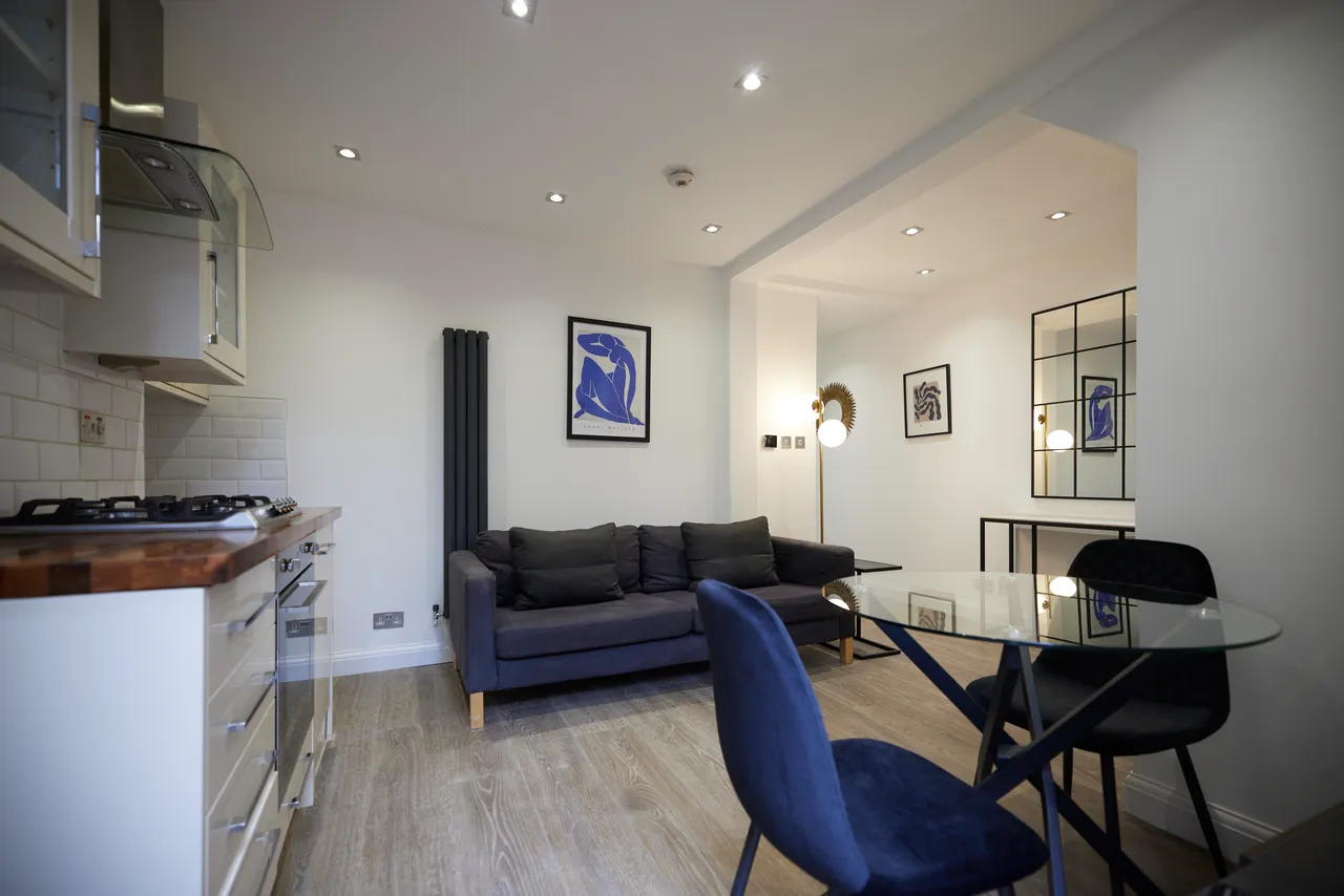 Southwark Park Road, SE16, photo 10