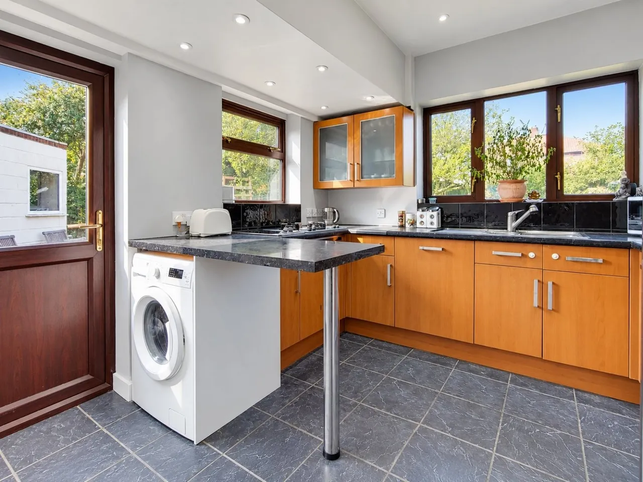Whitton Close, Greenford, UB6, photo 9