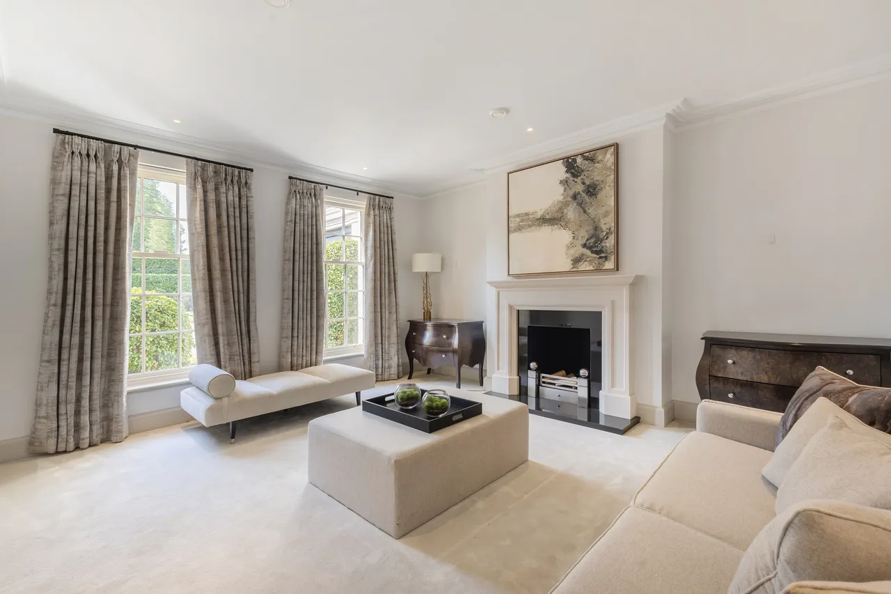 Princes Drive, Oxshott, KT22, photo 6
