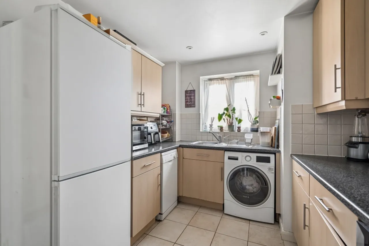 Devon Road, Watford, WD24, photo 15