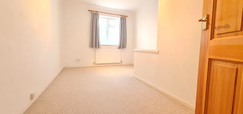 Parkway Close, Eastwood, Essex, SS9 5RL, photo 18