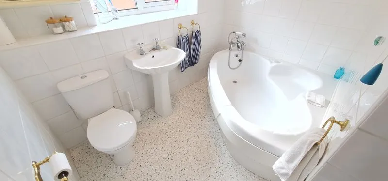 Parkway Close, Eastwood, Essex, SS9 5RL, photo 21