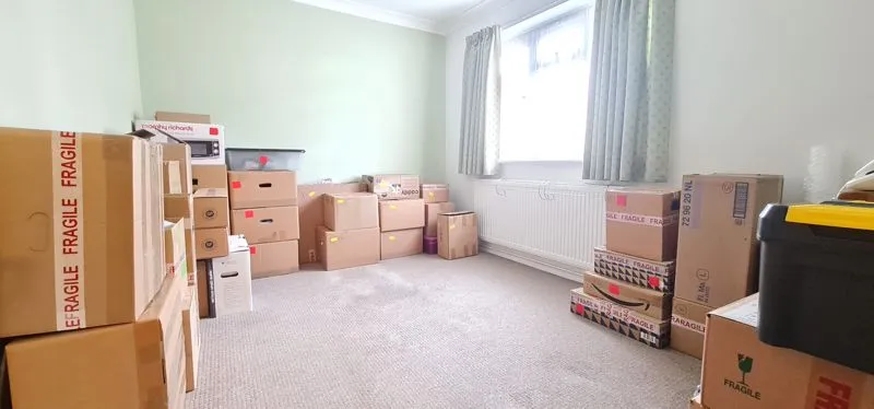 Parkway Close, Eastwood, Essex, SS9 5RL, photo 13