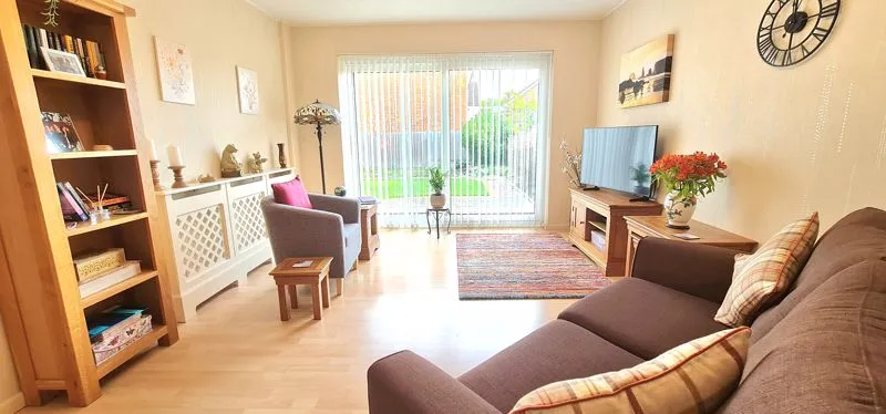 Parkway Close, Eastwood, Essex, SS9 5RL, photo 8