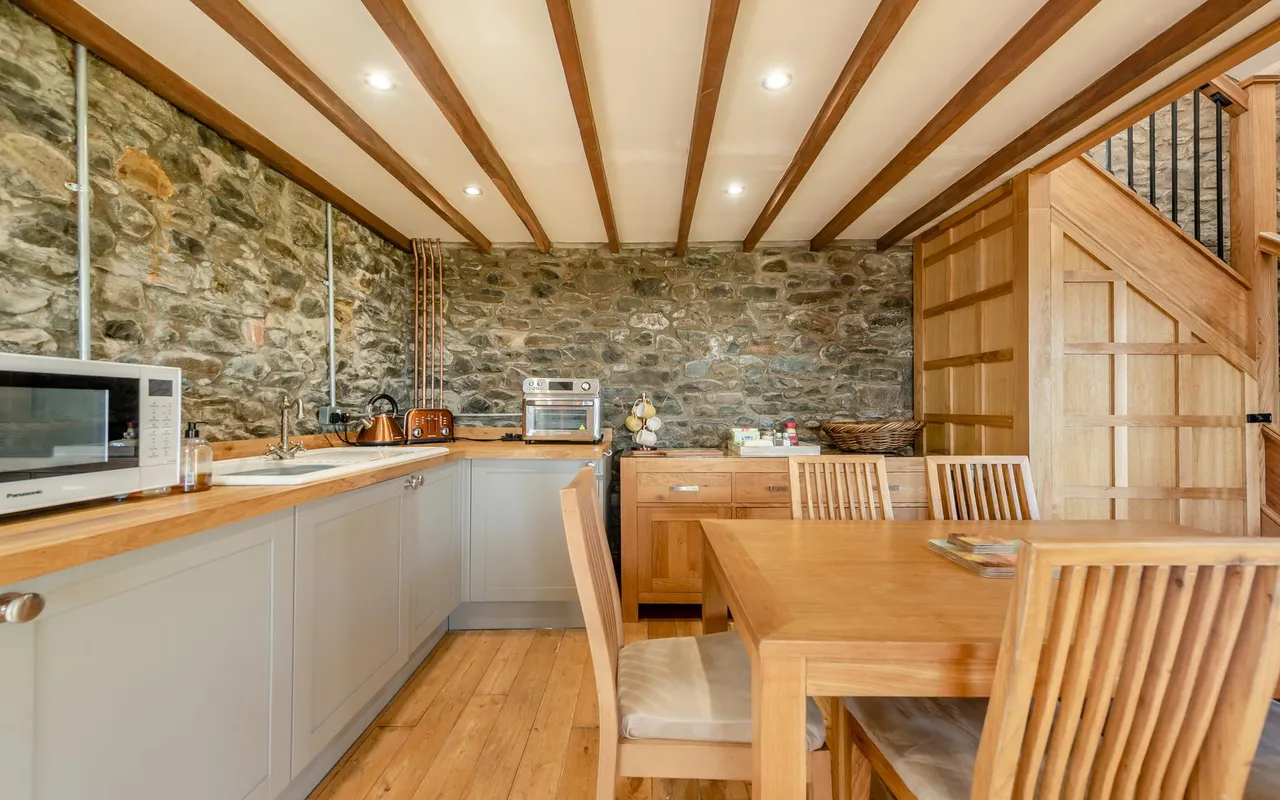 Y Wern, Llanwrda, photo 23
