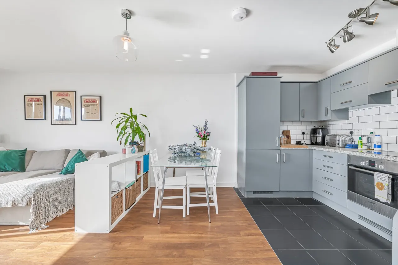 Furmage Street, Earlsfield, SW18, photo 8