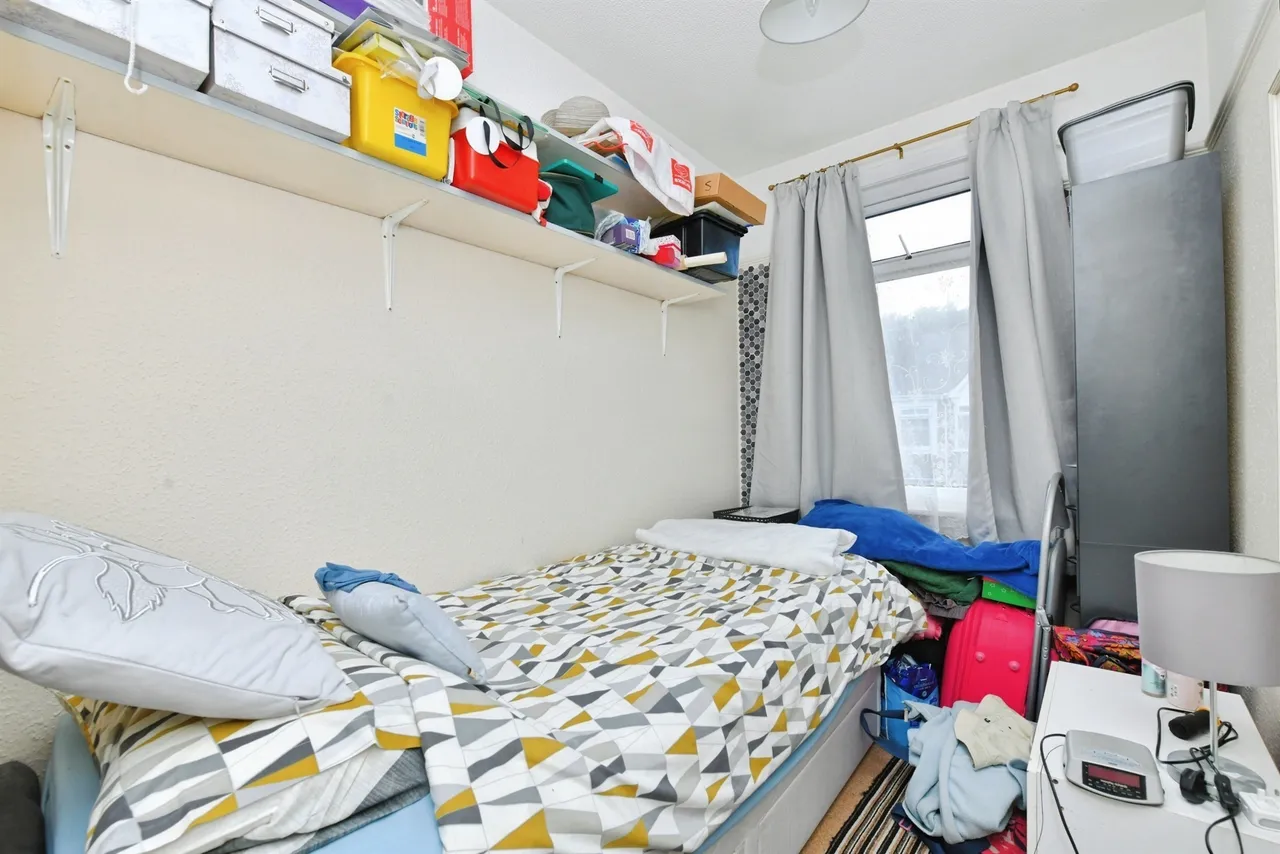 East Park Avenue, Plymouth, PL4, photo 14