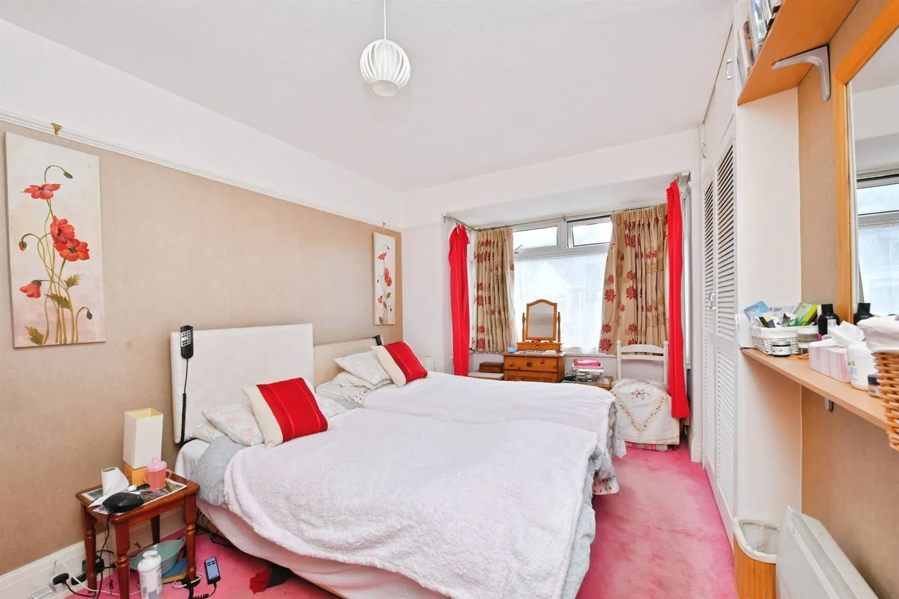 East Park Avenue, Plymouth, PL4, photo 12