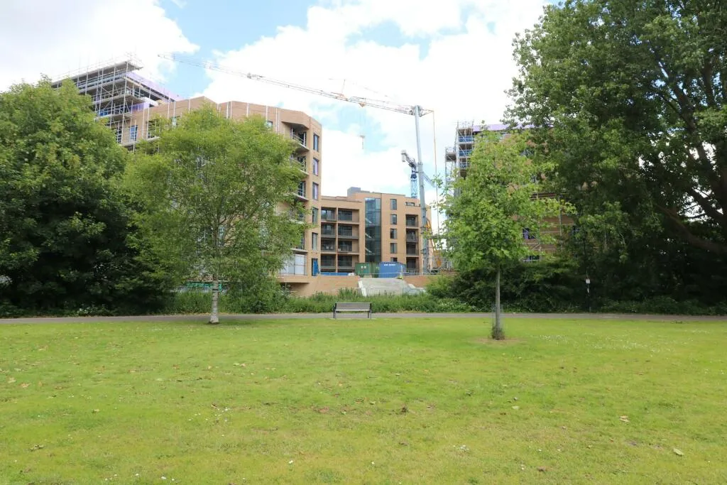 3 bed flat for sale, Victoria Road, Ashford, TN23