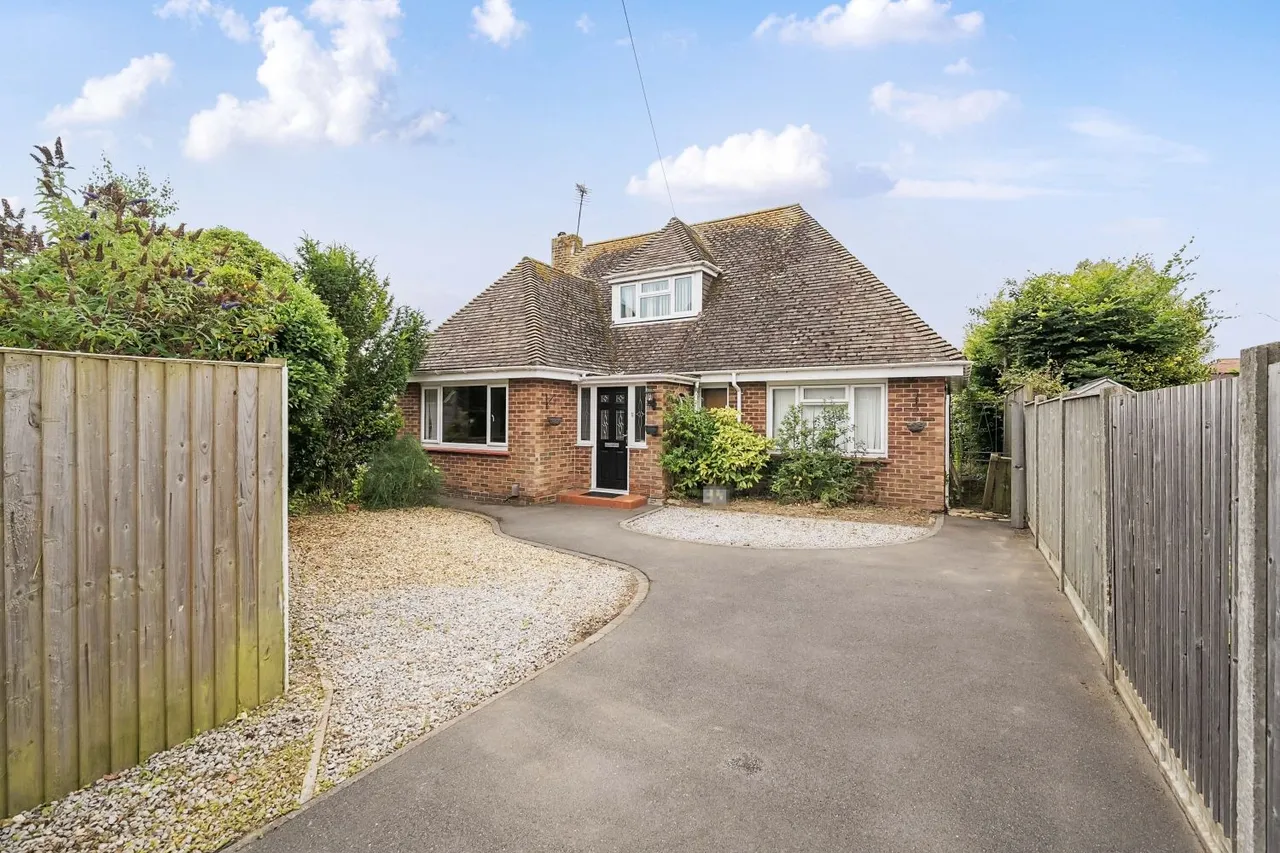 Brabourne Gardens, Folkestone, CT20, photo 18