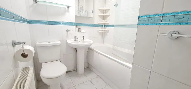 Uplands Park Road, Rayleigh, Essex, SS6 8AY, photo 9