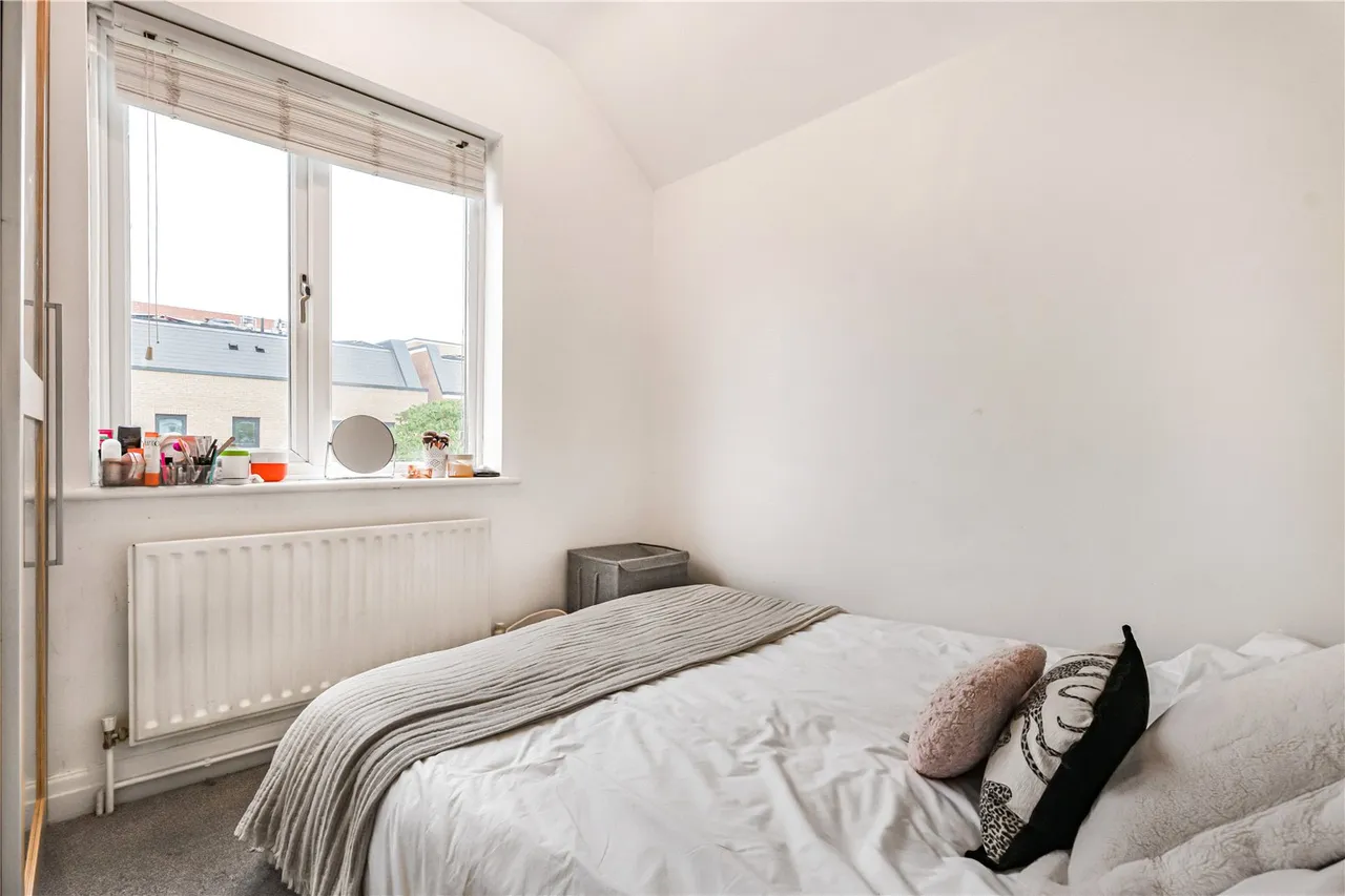 Craneford Way, Twickenham, TW2, photo 11