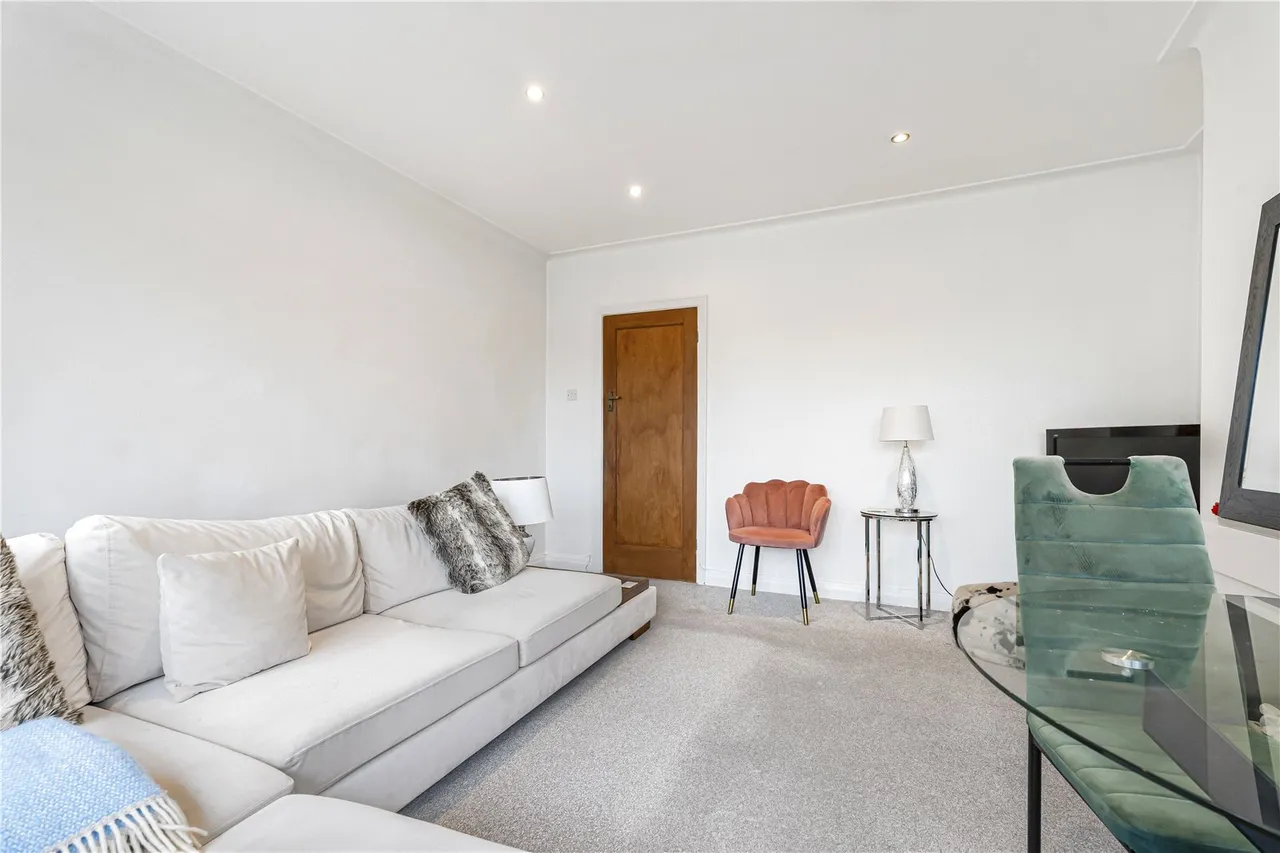Craneford Way, Twickenham, TW2, photo 7