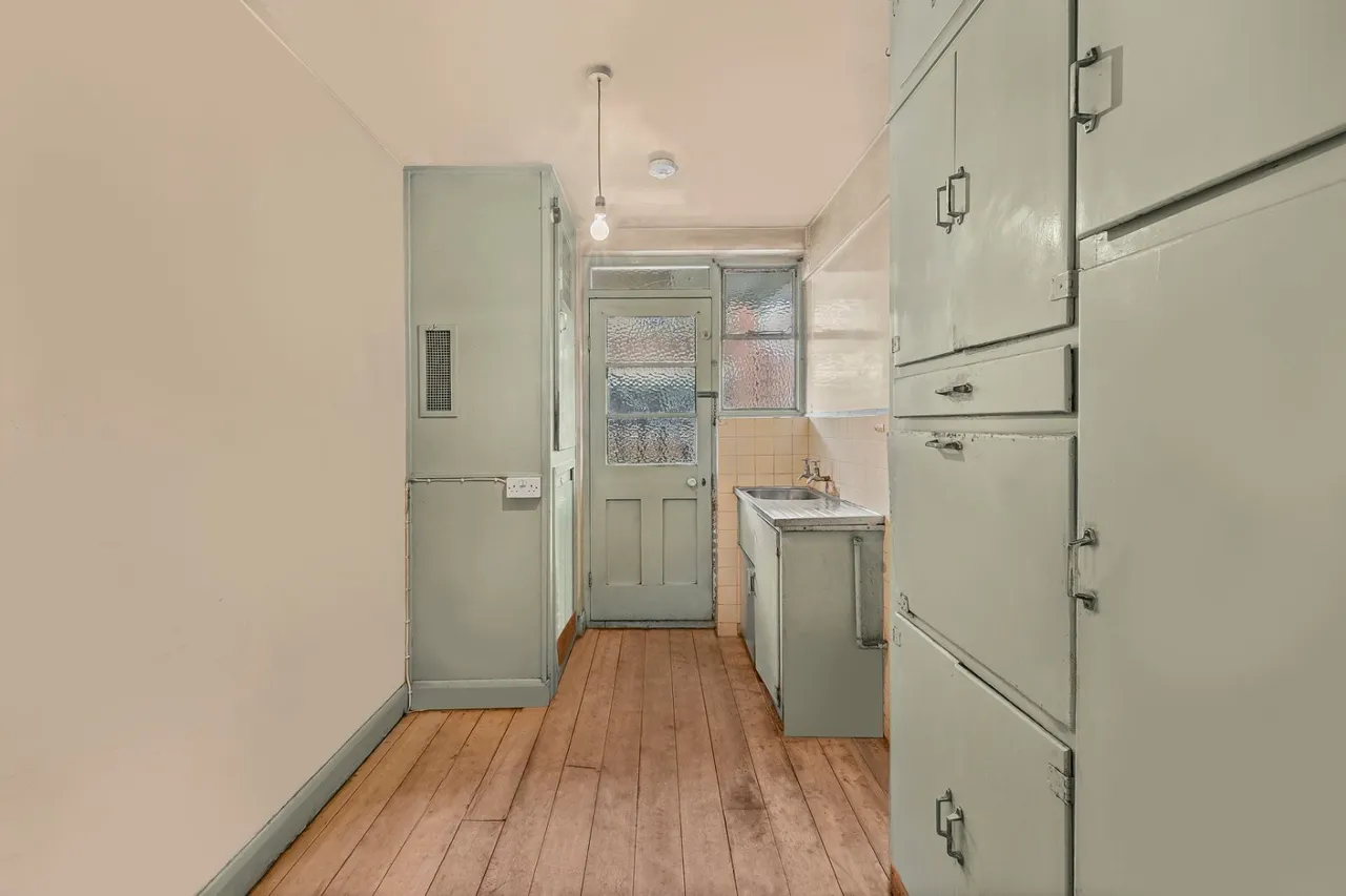 St. Leonards Road, London, SW14, photo 2