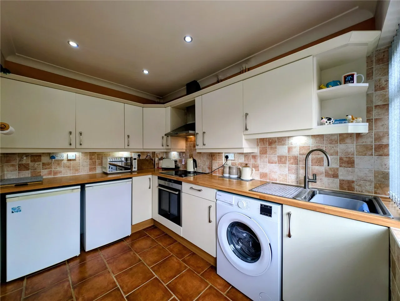 Apple Tree Close, Kidderminster, photo 4