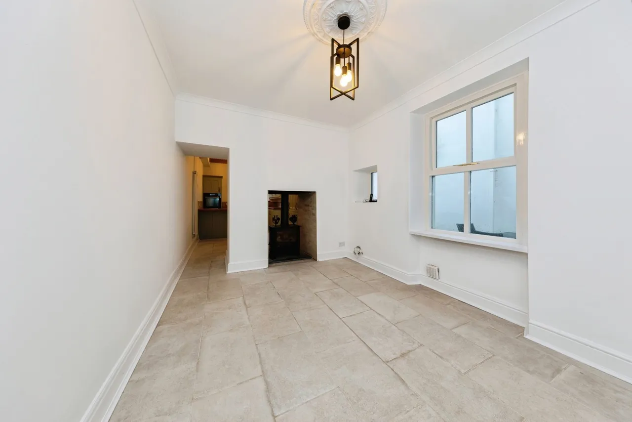 New Road, Llanelli, SA15, photo 11