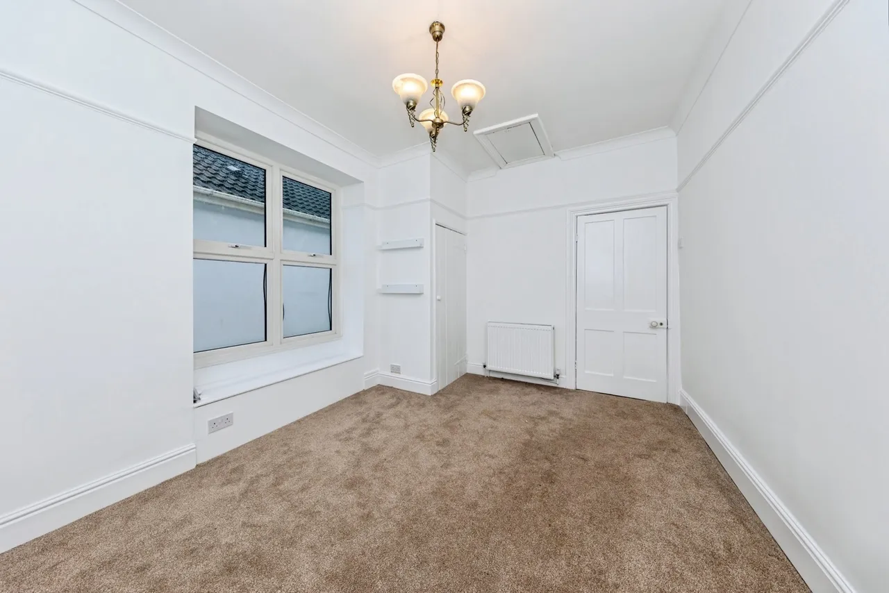 New Road, Llanelli, SA15, photo 23