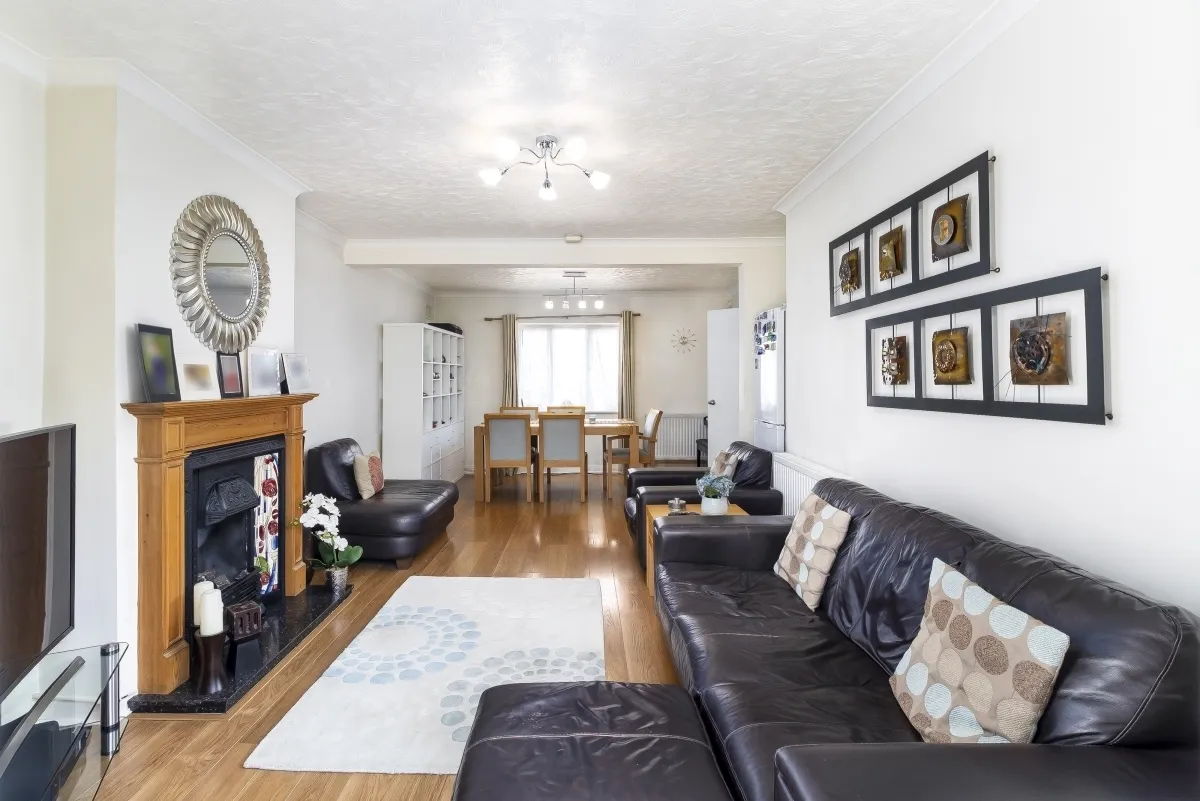 Binyon Crescent Stanmore HA7, photo 7