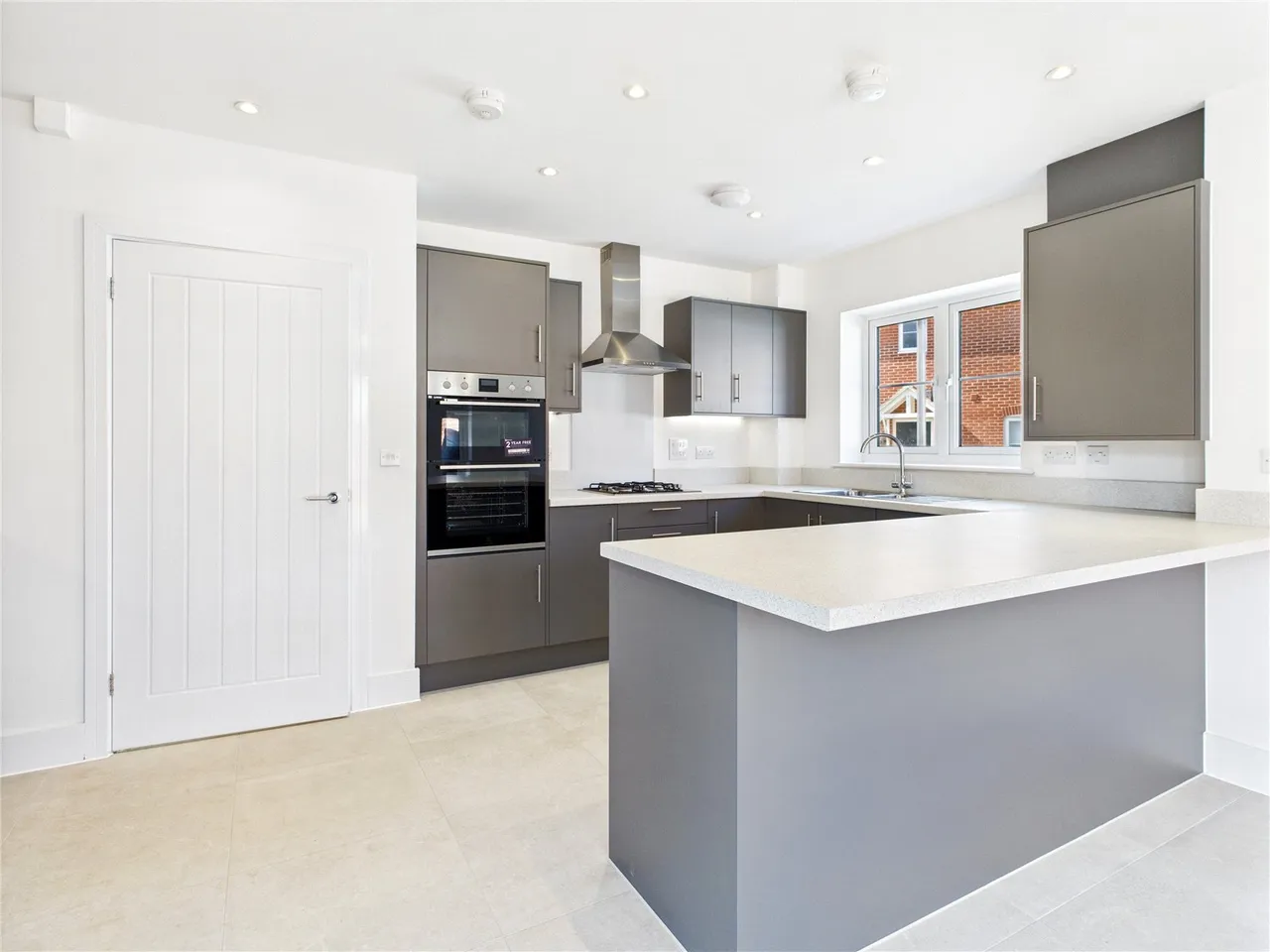 Pine Grove, Trimley St. Mary, IP11, photo 3