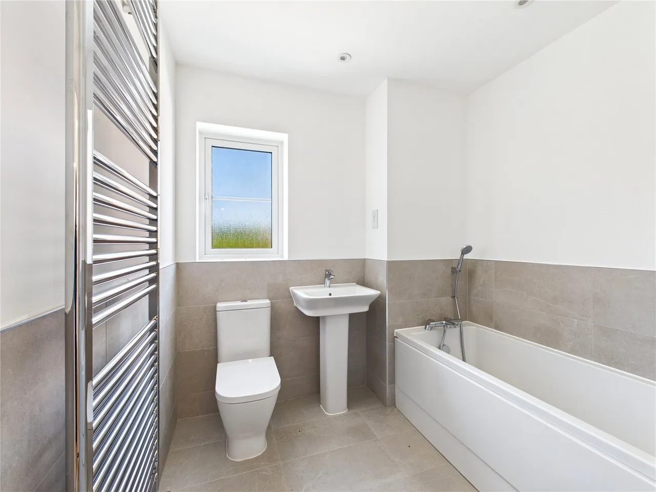 Pine Grove, Trimley St. Mary, IP11, photo 6