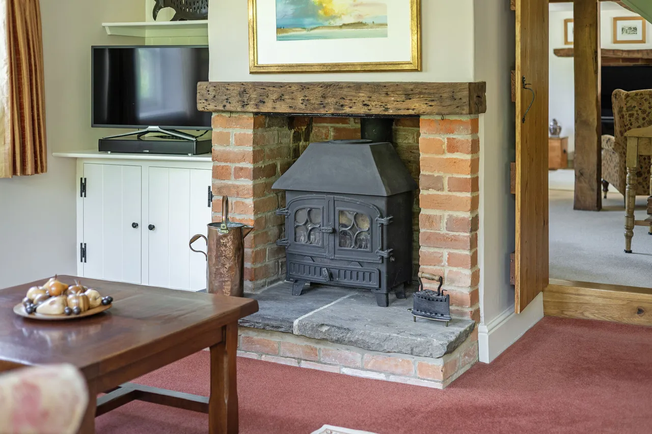 Wilton, Marlborough, SN8, photo 8