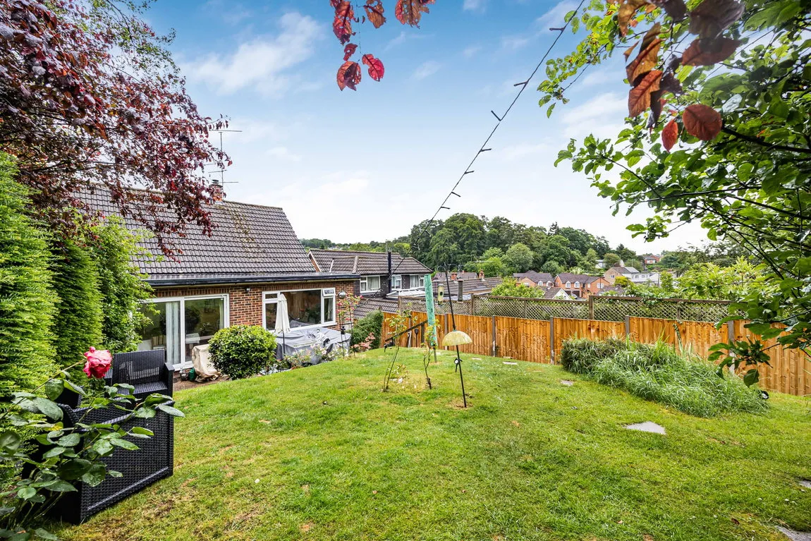 Burford Close, Marlow, SL7 3NE, photo 15
