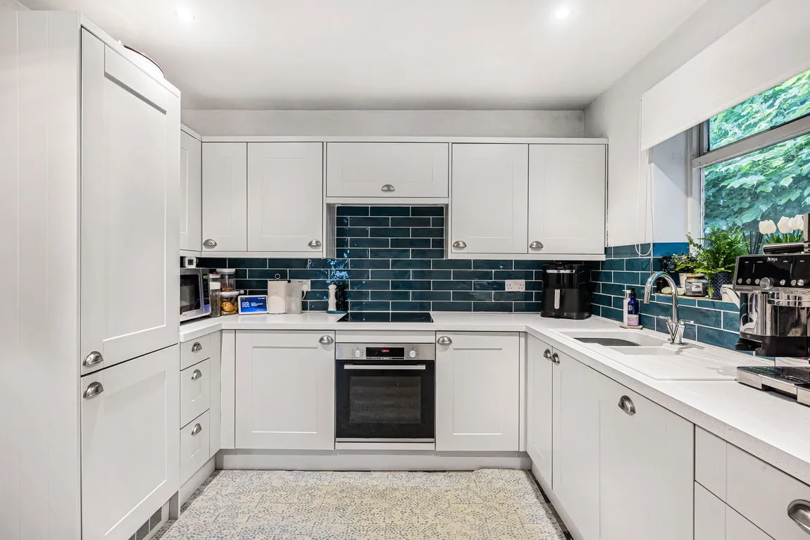 Burford Close, Marlow, SL7 3NE, photo 7