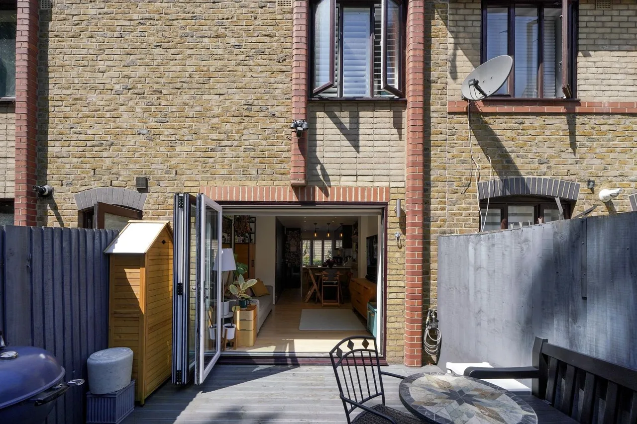 President Drive, London, E1W, photo 7