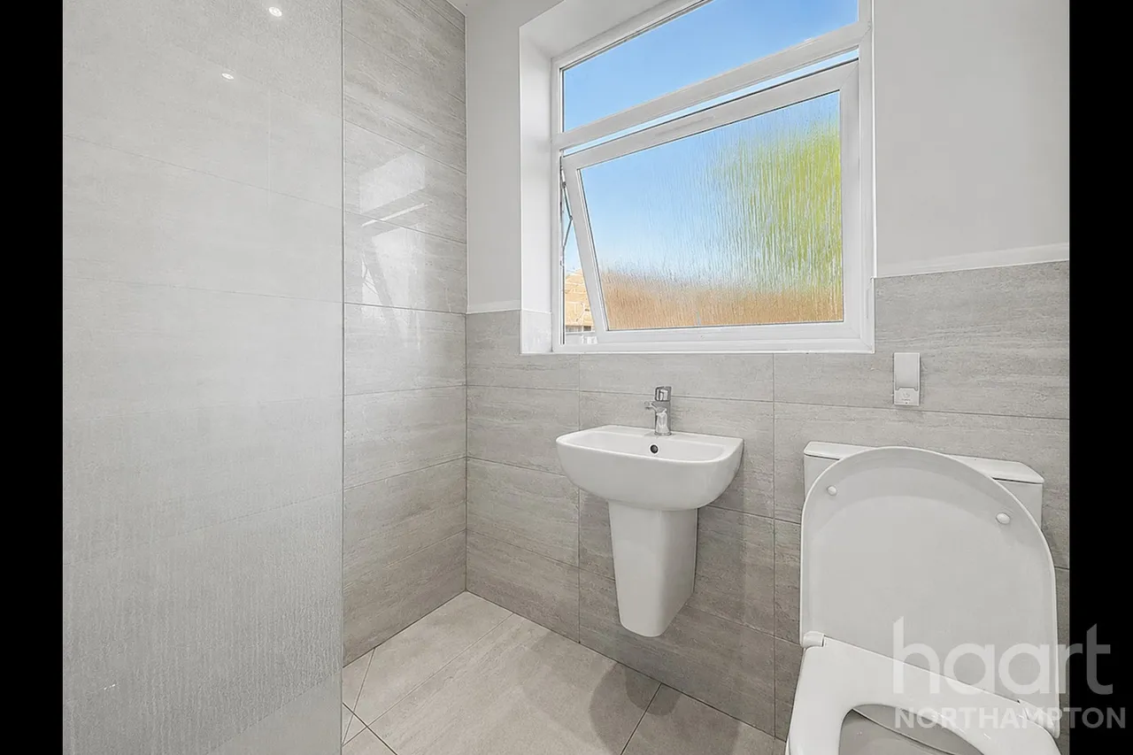 The Avenue, Northampton, NN2, photo 6