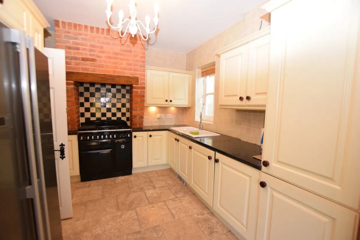 Victoria Road, Colchester, CO3 3NU, photo 3