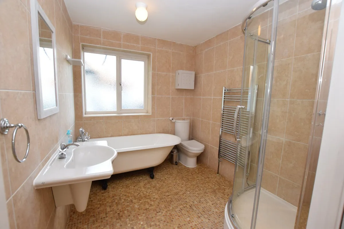 Victoria Road, Colchester, CO3 3NU, photo 8