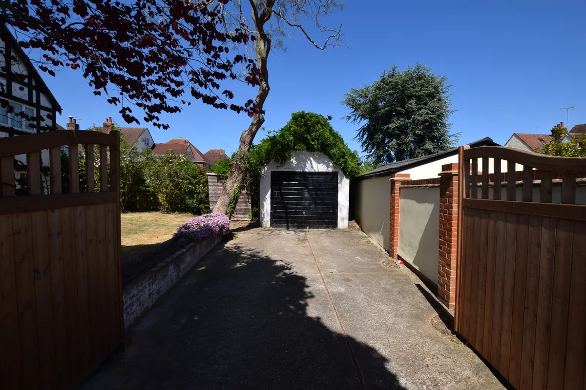Victoria Road, Colchester, CO3 3NU, photo 9