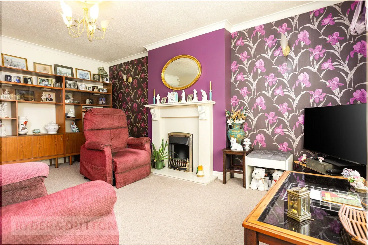 Brecon Crescent, Ashton-under-Lyne, OL6, photo 5