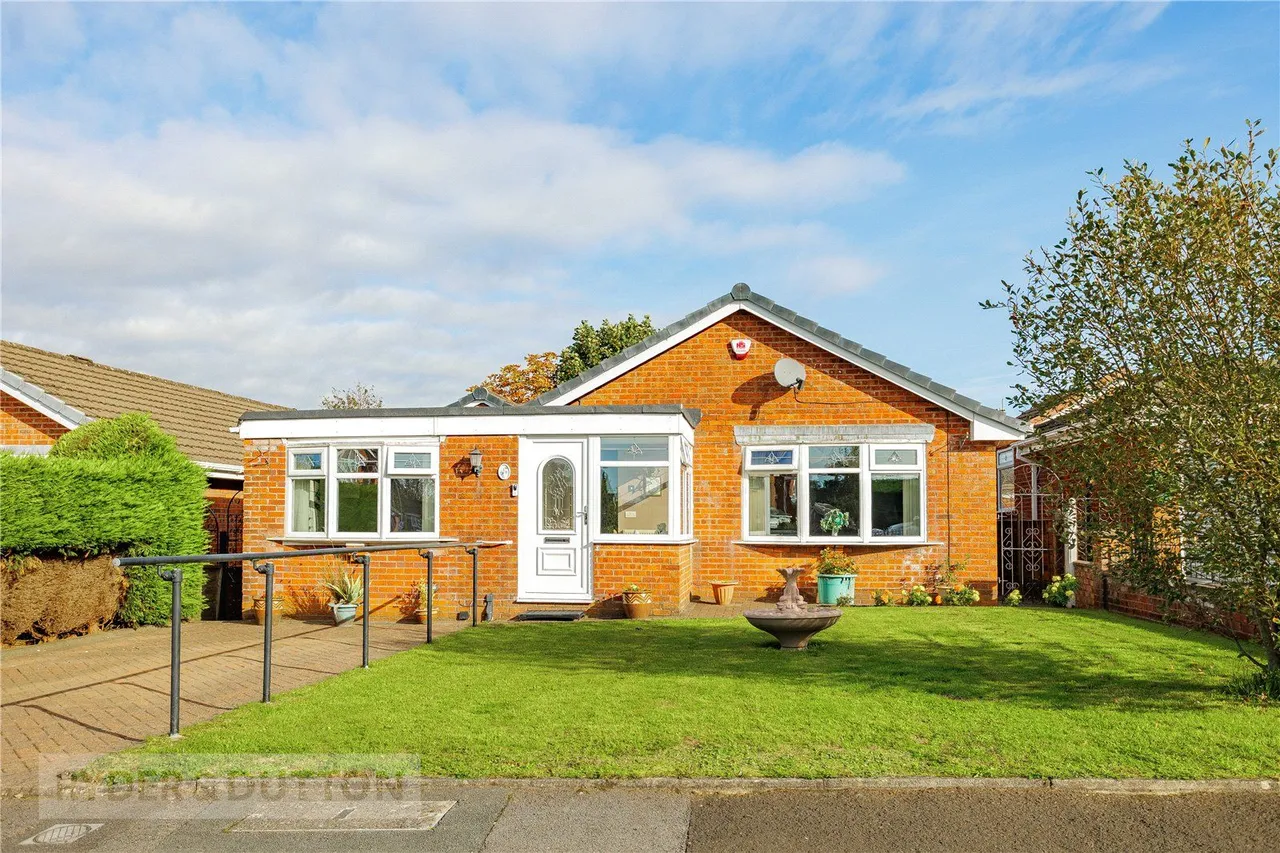 Brecon Crescent, Ashton-under-Lyne, OL6, photo 25