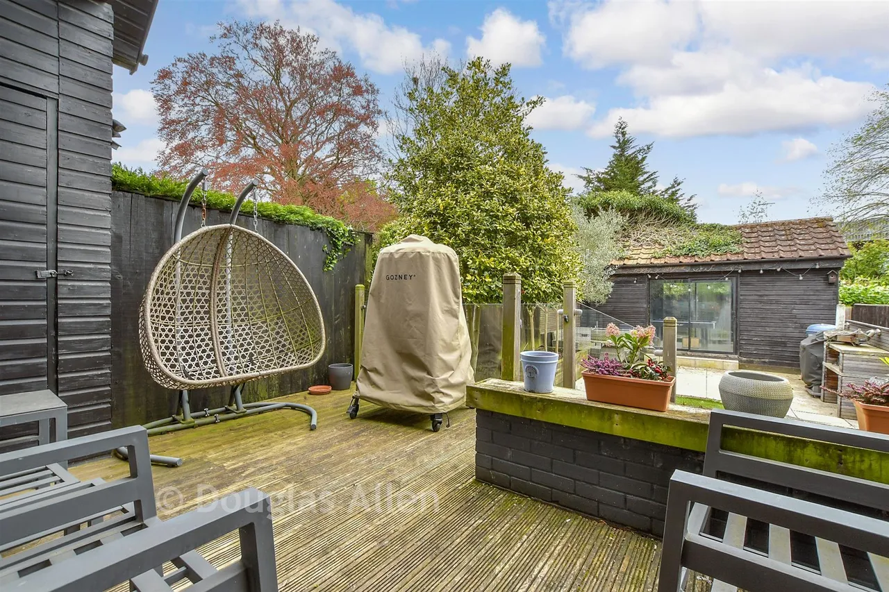 Buttercross Lane, Epping, CM16, photo 16