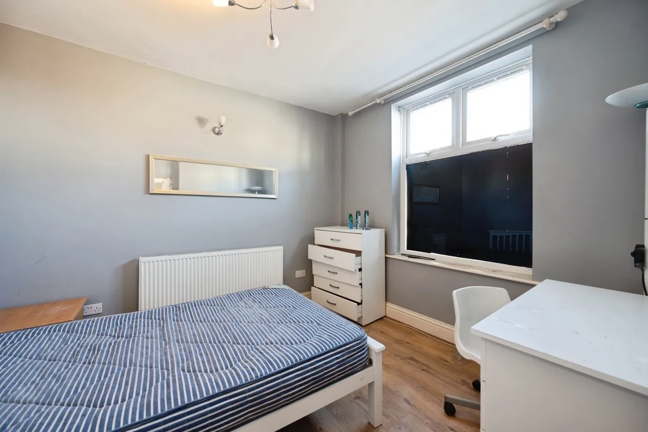 Eastney Road, Southsea, PO4, photo 9