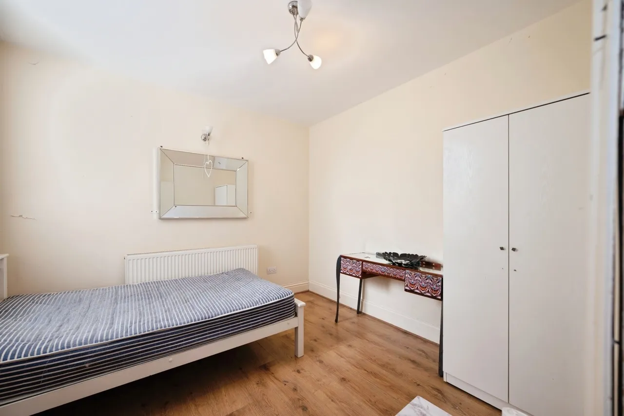 Eastney Road, Southsea, PO4, photo 10