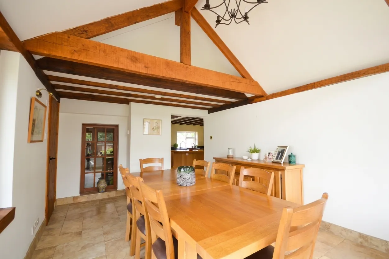 The Avenue, Worminghall, HP18, photo 15