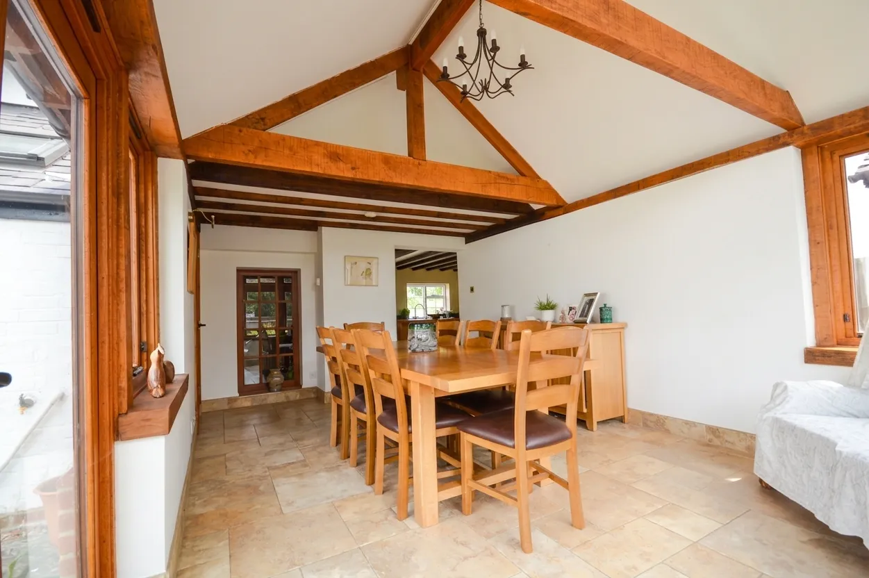 The Avenue, Worminghall, HP18, photo 17