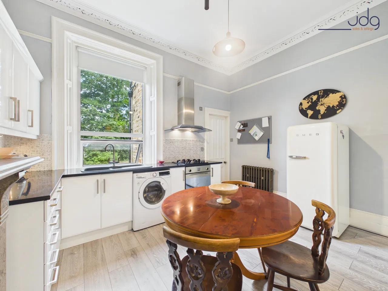 Westbourne Road, Leafy Green Period City Apartment, LA1, photo 9