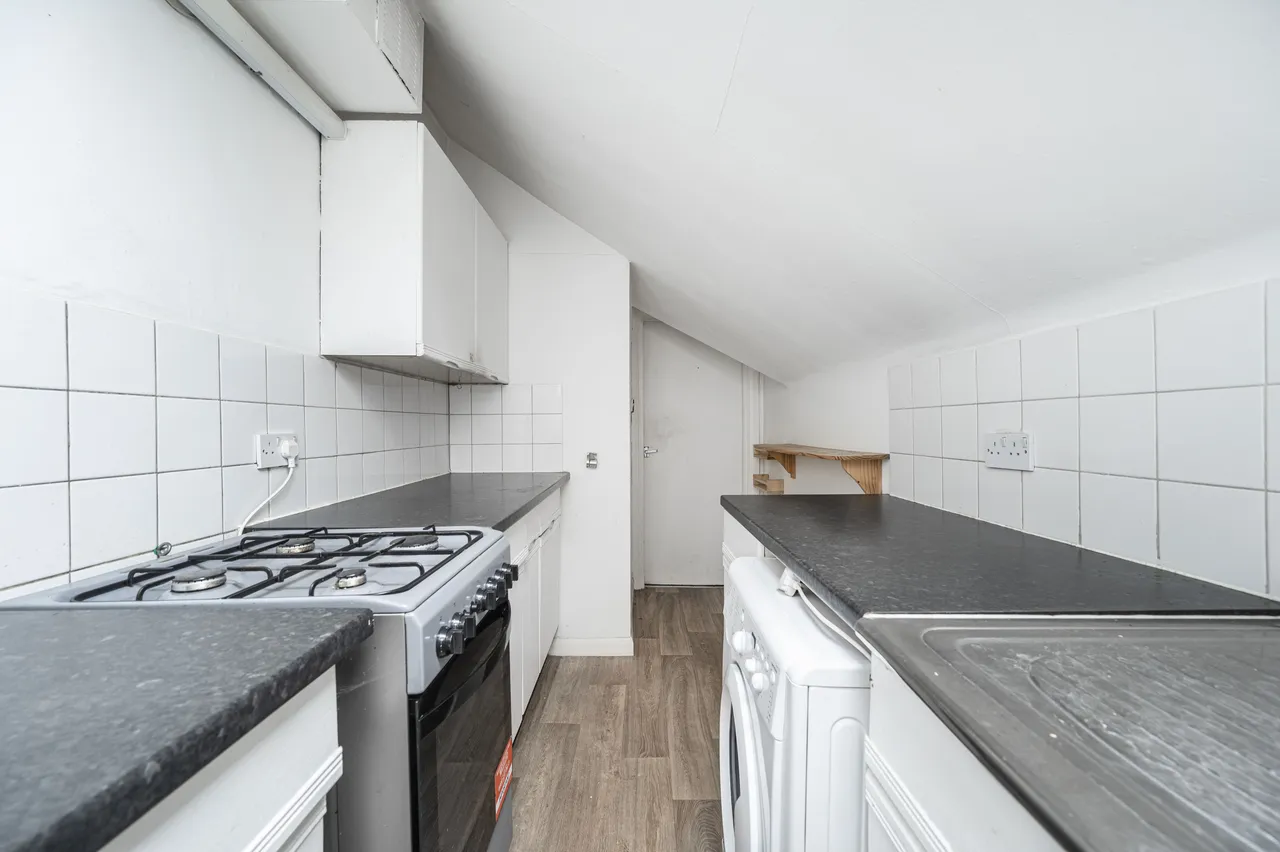Flat 3, 326 Mare Street, photo 5