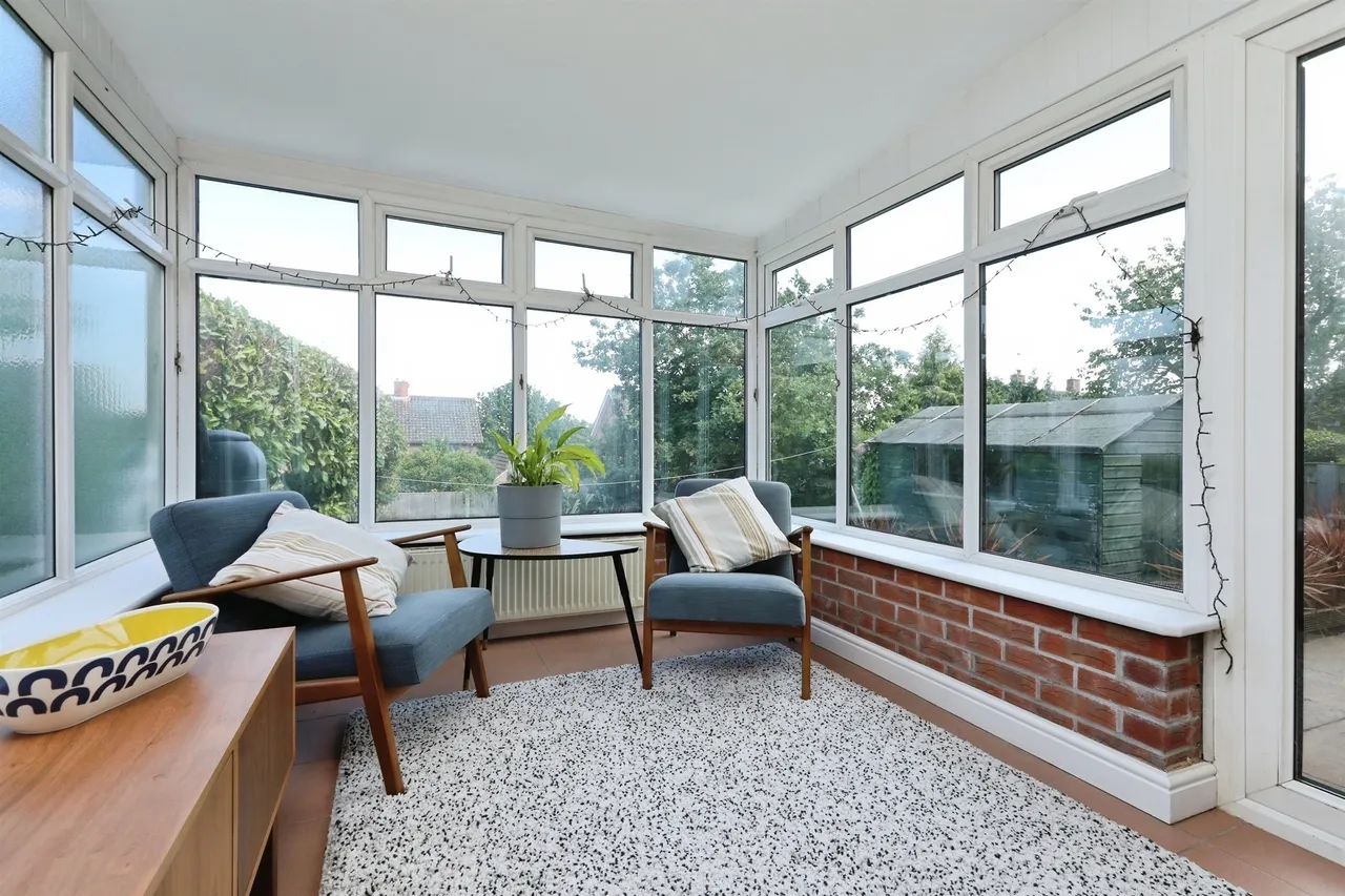 Lilac Grove, Bawtry, Doncaster, photo 4