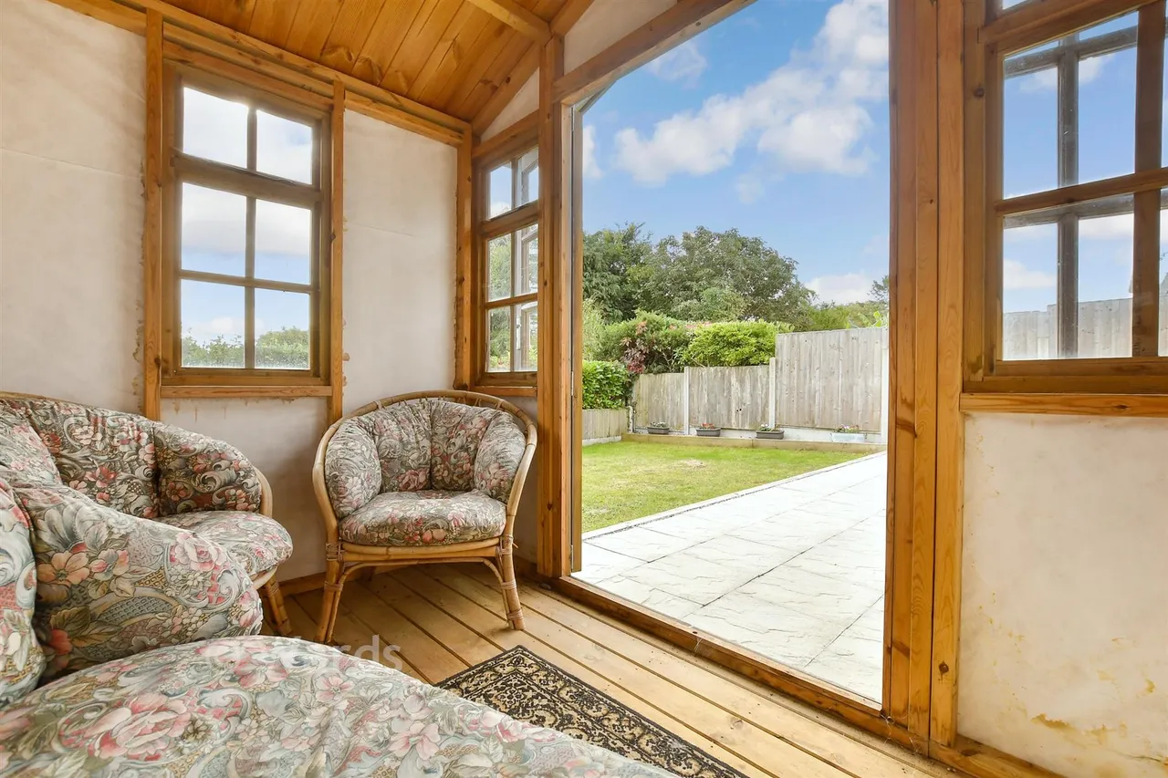 Palm Tree Close, Eythorne, CT15, photo 16
