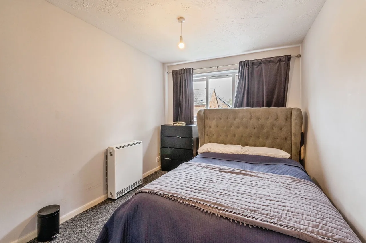 Wharf Road, Grays, RM17, photo 13