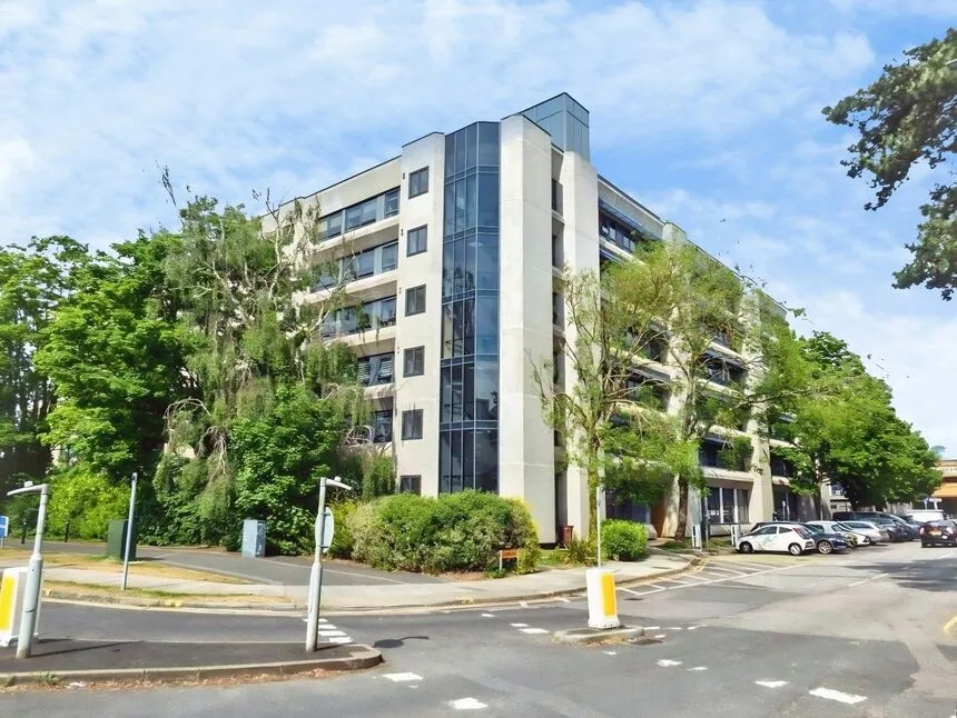 1 bed flat for sale — Swingate, Stevenage, Hertfordshire, SG1
