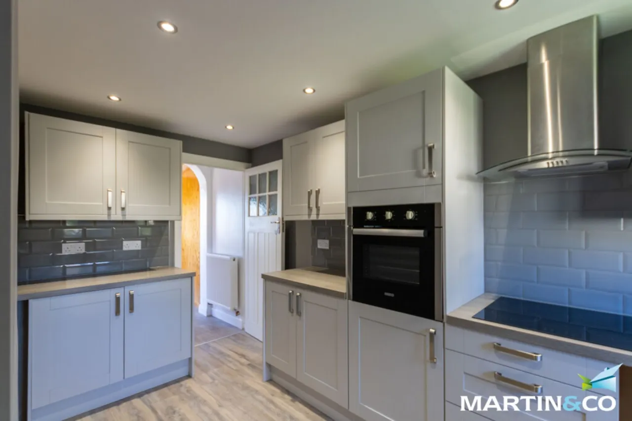 Grace Road, Tividale, B69, photo 3